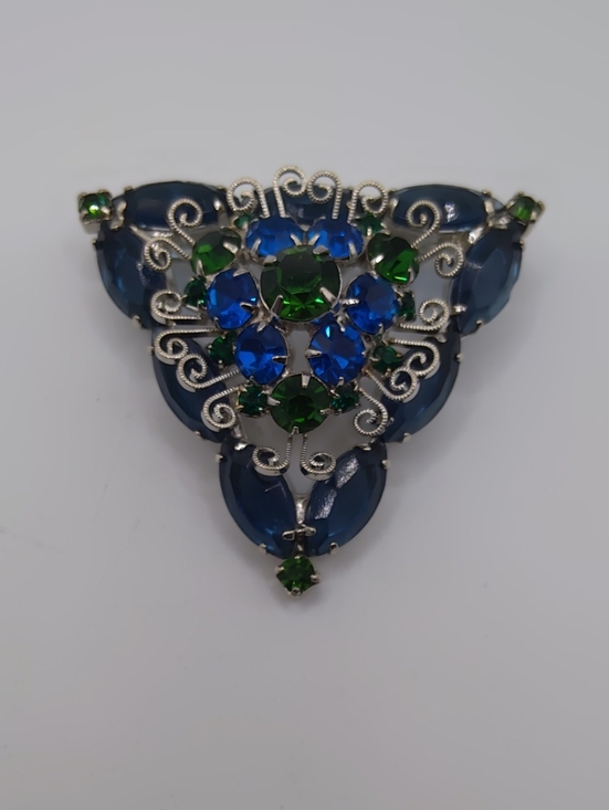 Unsigned Jewelry - Vintage Blue, Green, and Silver Tone Heart Scroll Brooch